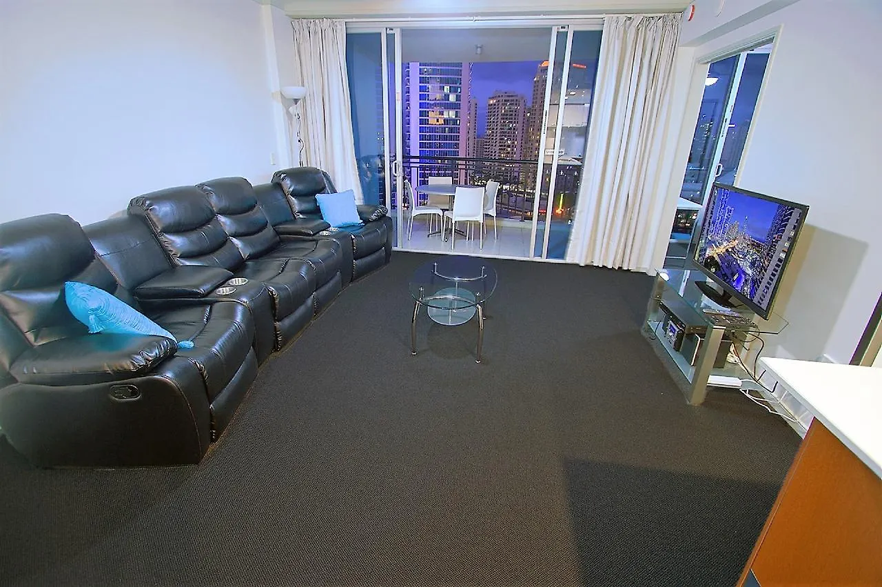 The Towers Of Chevron Renaissance - Holidays גולד קוסט