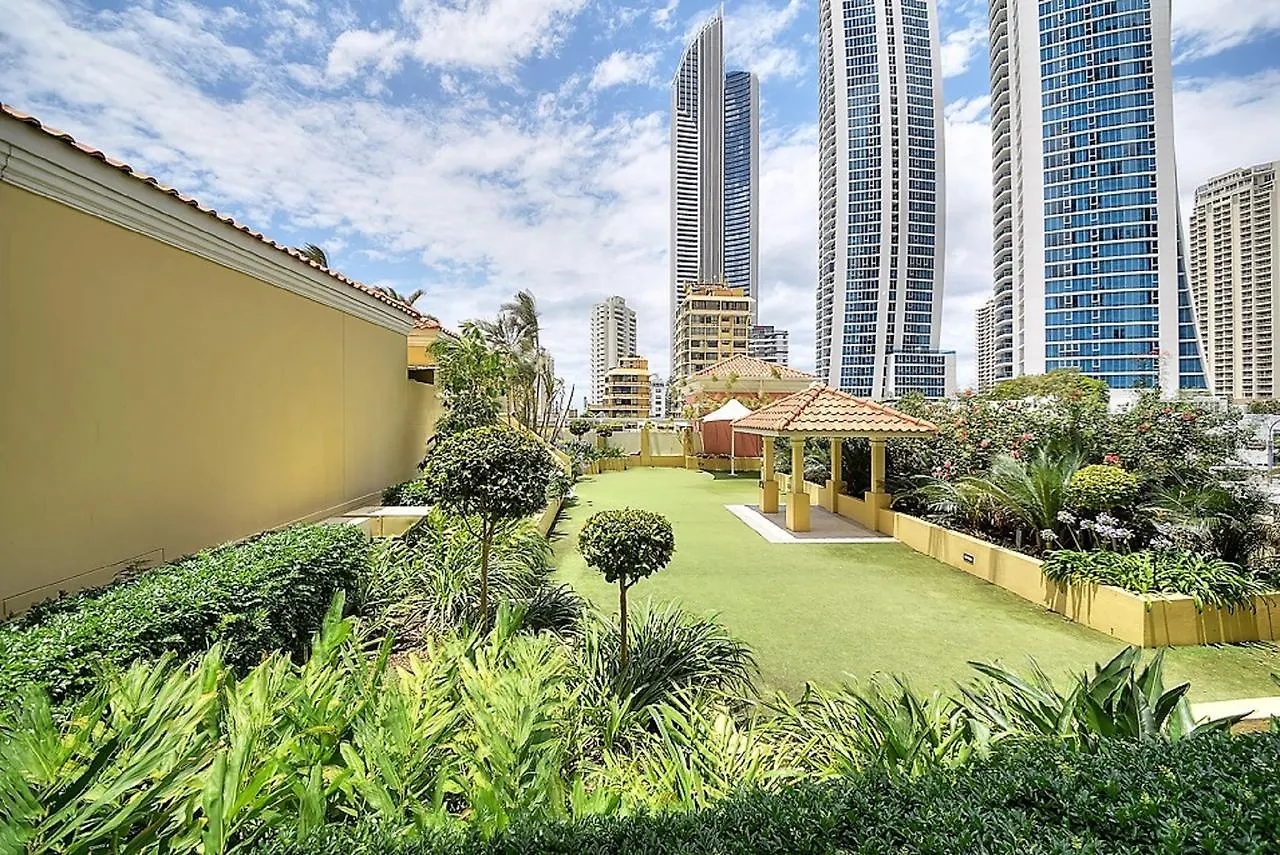 The Towers Of Chevron Renaissance - Holidays גולד קוסט